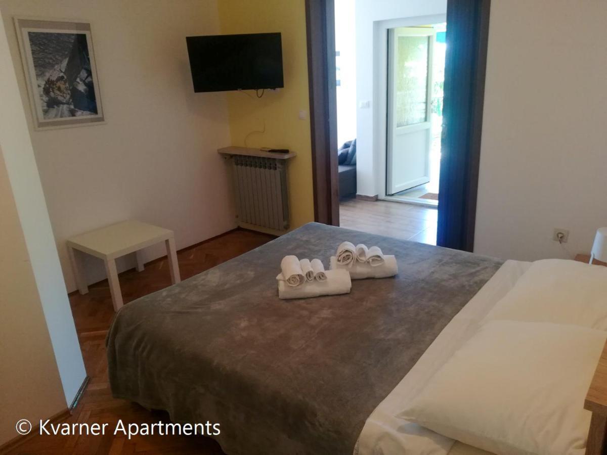 Kvarner Apartments - Мощеницька Драга Екстер'єр фото